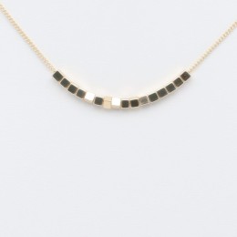 Collier Moderne avec Perles...